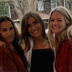 Meet your Posher, Annie